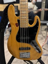 History Sadowsky Mod Jazz Bass 5 String Electric Bass Guitar Used Product