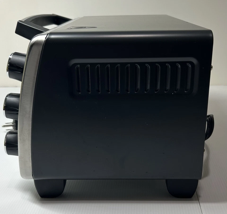 Horno tostador freidora de aire crujiente y para hornear extra ancho Black And Decker 4 rebanadas gris Foto 4 de 4