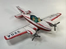 Modern Toys Tin Toy Beechcraft Airplane #3204 For Parts Repair Japan White Green