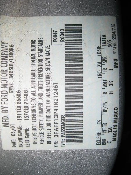 Módulo de control electrónico ECM del motor debajo del tablero central se adapta a 01 ESCORT 55574 Foto 4 de 4
