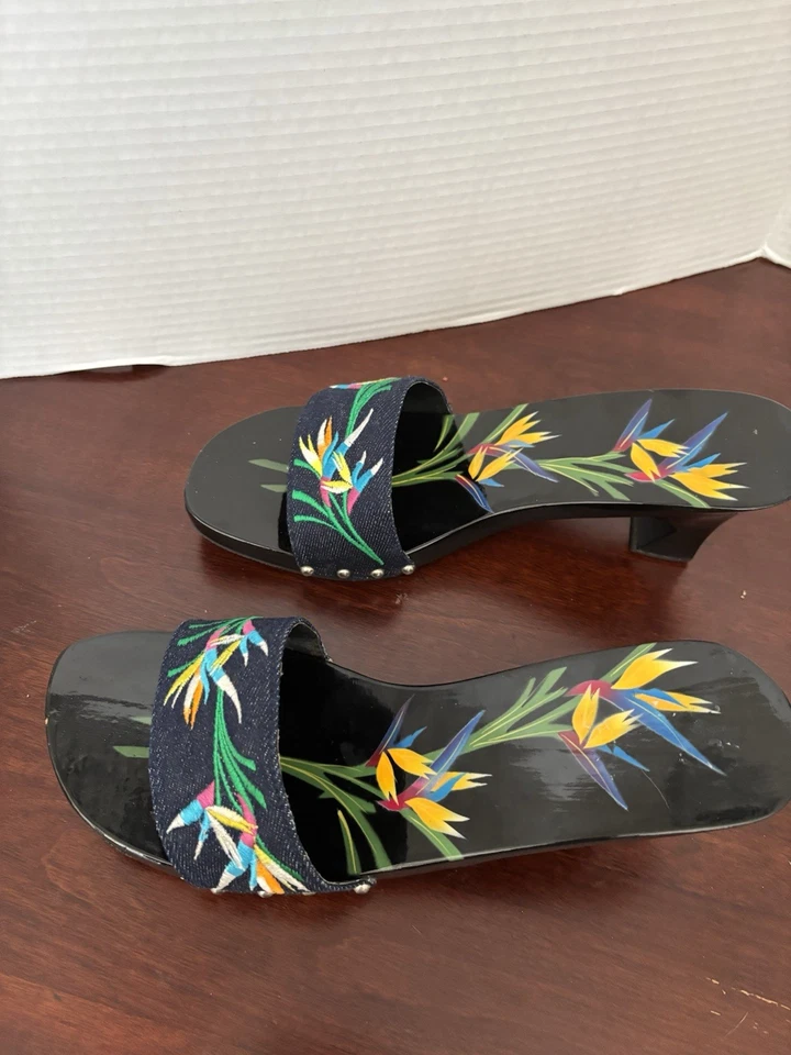 黑色漆皮彩绘天堂鸟高跟鞋懒人凉鞋 Sze 9 — 第 3/4 张图片