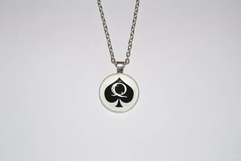 Queen of deals spades pendant
