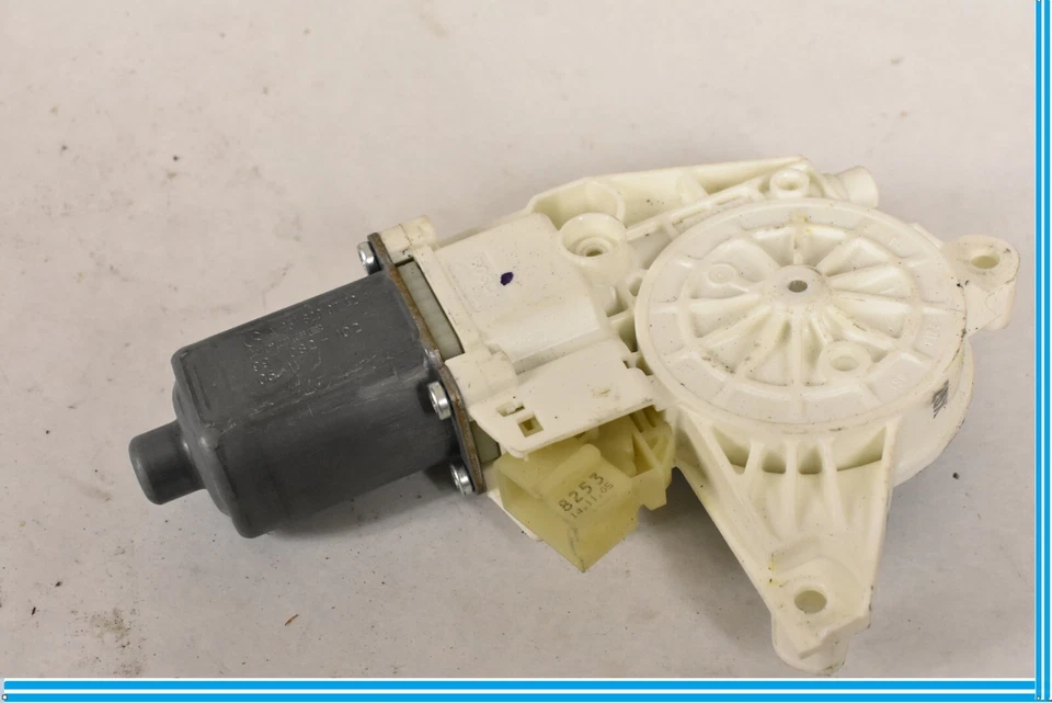 06-12 Mercedes W164 ML63 AMG R550 Front Left Side Window Regulator Motor OEM - Image 2 of 4