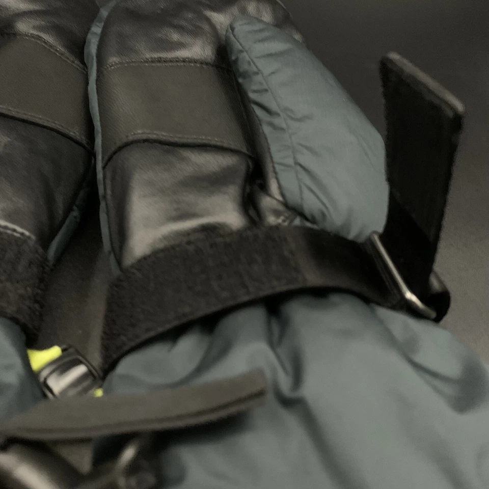 MITONES UGG SHASTA HOMBRE TALLA M NEGROS IMPERMEABLES CORREA PUÑO TORMENTA PIEL SINTÉTICA Foto 4 de 4