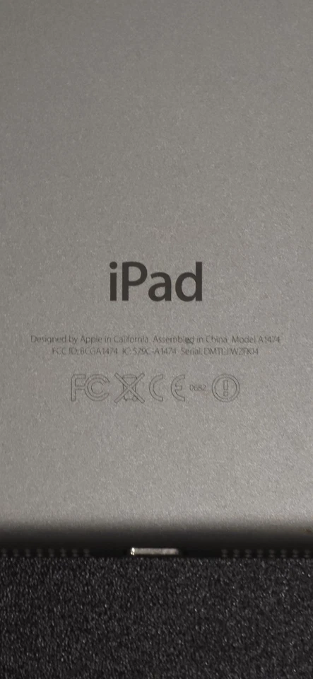 Apple iPad Air 1st Gen A1474 16GB Wi-Fi 9.7" Silver – iOS 12.5.7 - Image 4 of 4