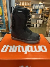 THIRTY TWO MEN'S SHIFTY BOA (BLACK) BOOTS SIZE 8 *NEW IN BOX*
