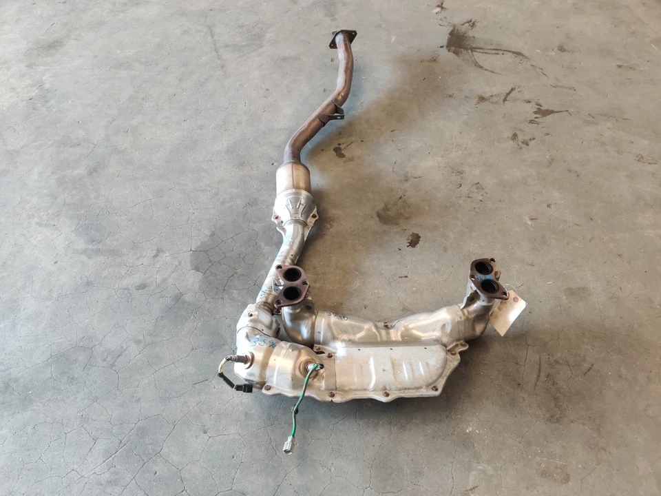 13-15 SUBARU XV CROSSTREK 2.0L FRONT EXHAUST MANIFOLD DOWN PIPE, OEM LOT3596 - Image 4 of 4