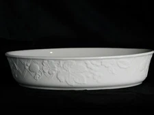 Mikasa English Countryside Oval Baker Set of 2