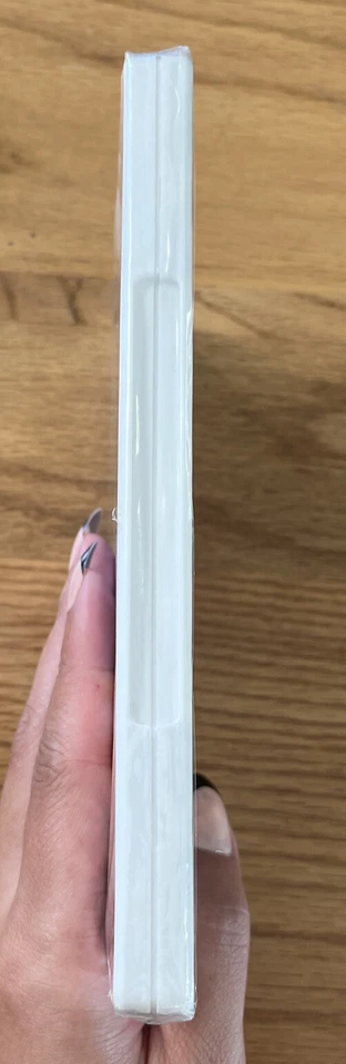 NEW SEALED KARAOKE REVOLUTION PRESENTS: AMERICAN IDOL ENCORE 2 NINTENDO WII GAME - Image 3 of 4