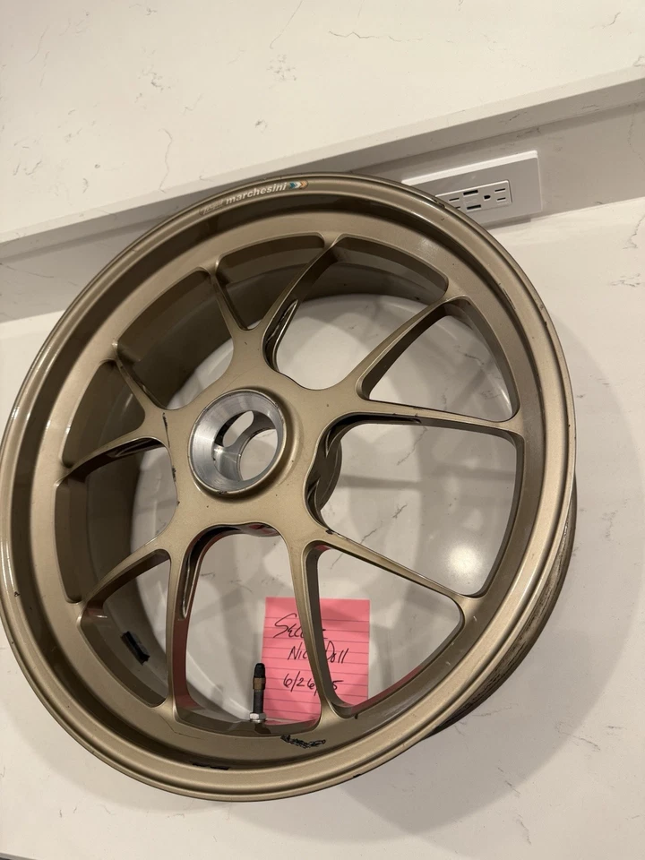 Rueda trasera Ducati 1098R-Marchesinin aluminio forjado Foto 4 de 4