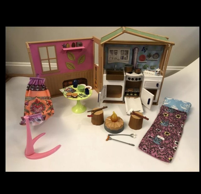 liv doll house
