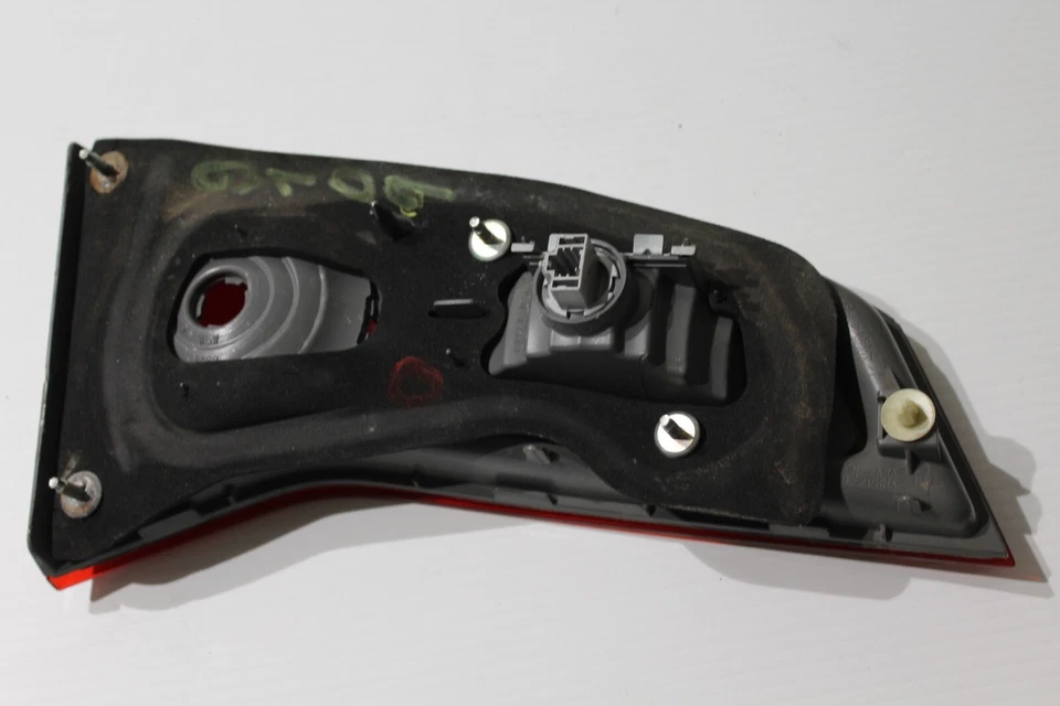 07 08 09 Acura RDX PASAJERO LUZ TRASERA DERECHA LUZ FRENO 9107... Foto 2 de 4