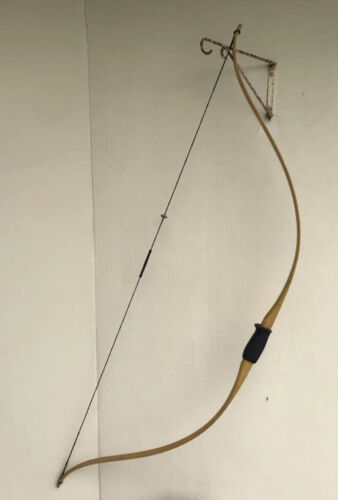 Vintage Fred Bear Instant Recurve Hunting Bow Archery Bows - Picture 1 of 5