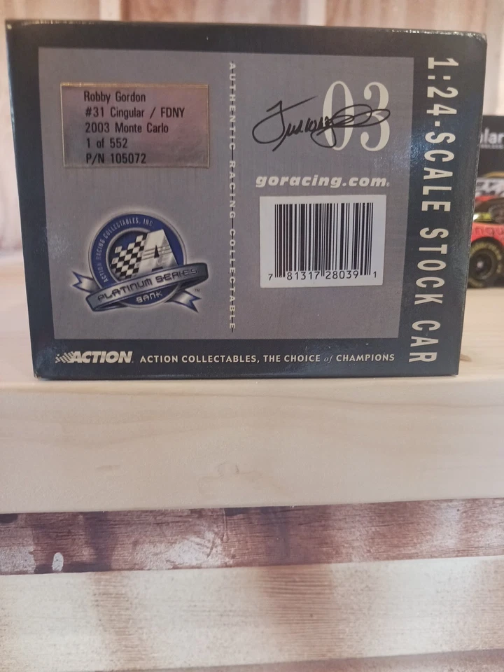 Robby Gordon #31 FDNY Cingular Ventana Transparente Banco Acción Escala 1:24 Diecast  Foto 4 de 4