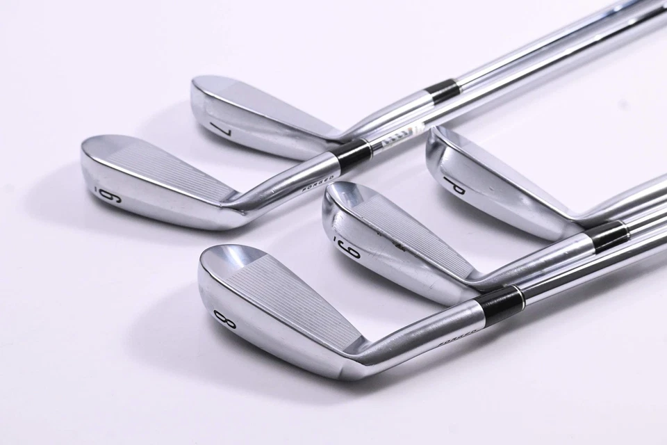 Srixon ZX5 Irons / 6-PW / Stiff Flex KBS Tour 90 Shafts - Image 4 of 4