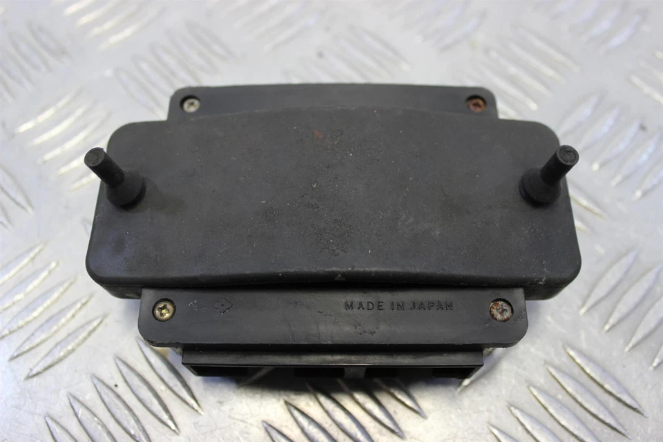 Caja de conexiones de fusibles Kawasaki ZX-7R 1996 a 2003 ZX7R Ninja ZX750P B123 Foto 2 de 4