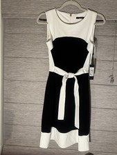 Tommy Hilfiger Elegant Cocktail Dress Slsleeveless Sheath Sz 6 Black White