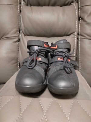 NIKE LEBRON SOLDIER 29㎝ Amazon.com | Nike Boys' Lebron Soldier IX Mid Basketball