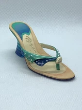 Just Right Shoe Water Sandal jTRC Member Series 2002 Beach Raine Collectible