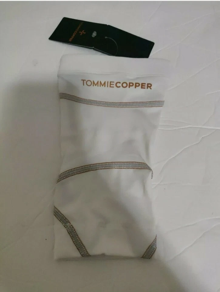 TOMMIE Cooper Women's Performance Elbow Sleeve Medium/ White - Image 2 of 3