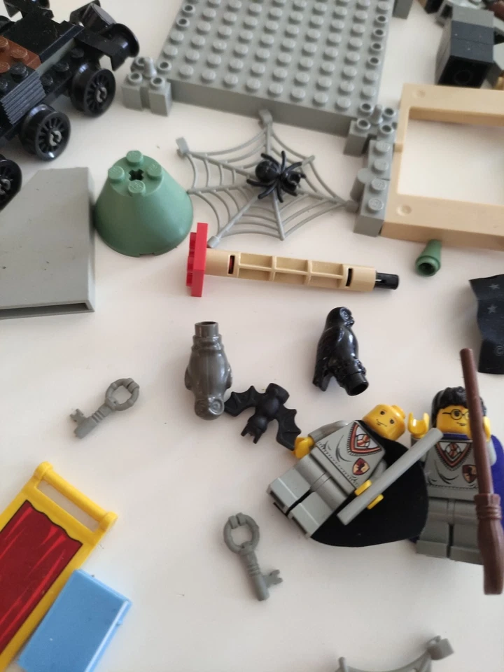 LEGO Harry Potter 4706 Forbidden Corridor, photo 3 sur 5