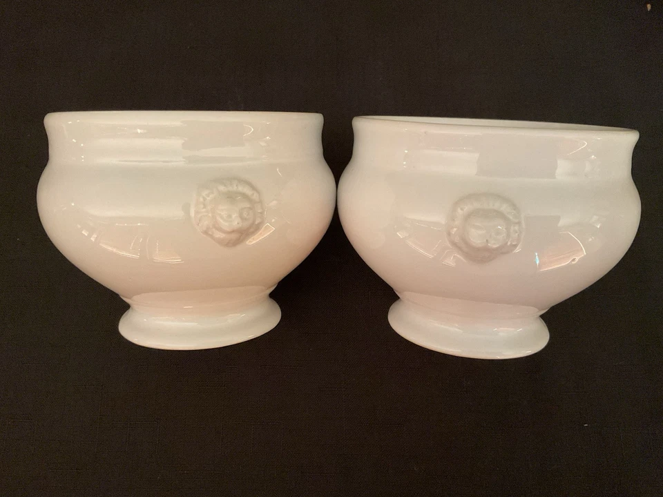 两个无标记的艾米尔·亨利白洋葱汤碗狮子头完好 12 盎司 — 第 2/4 张图片