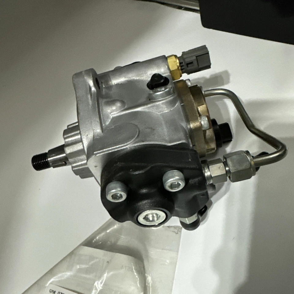 Common Rail Injection Pump 8-97381555-5 294000-1202 For Isuzu Engine 4JJ1 - Image 3 of 4
