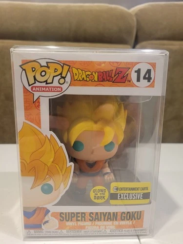 Funko Pop! # 14 Dragonball Z Glow In The Dark Super Saiyan Goku EE Exclusive