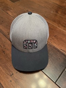 Travis Mathew Youth Boys Gray & Navy Blue Mesh SnapBack Flower Logo Hat OSFM