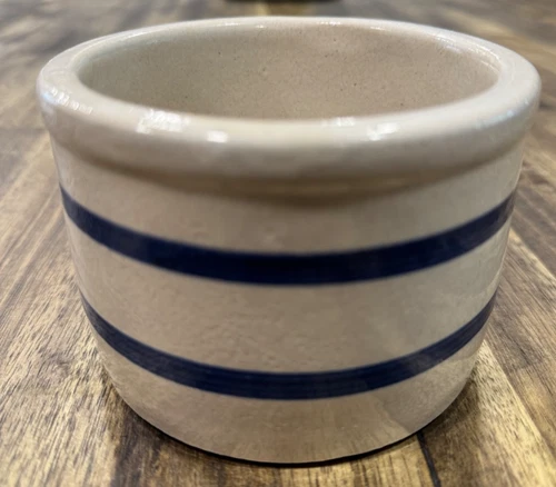 SMALL ROSEVILLE STONEWARE CROCK WITH BLUE BANDS  -  3" X 4.5"