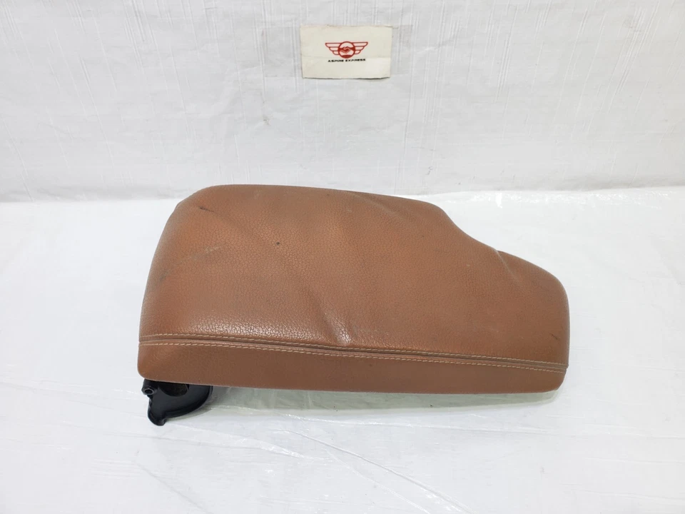 2012-2018 BMW 335i xDrive Center Console Arm Rest Storage Lid OEM Brown Foto 3 de 4