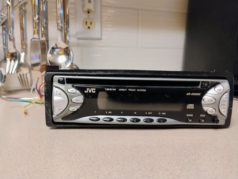 JVC KD-S5050 Stereo Car CD Player Receiver Detachable Face, 180W