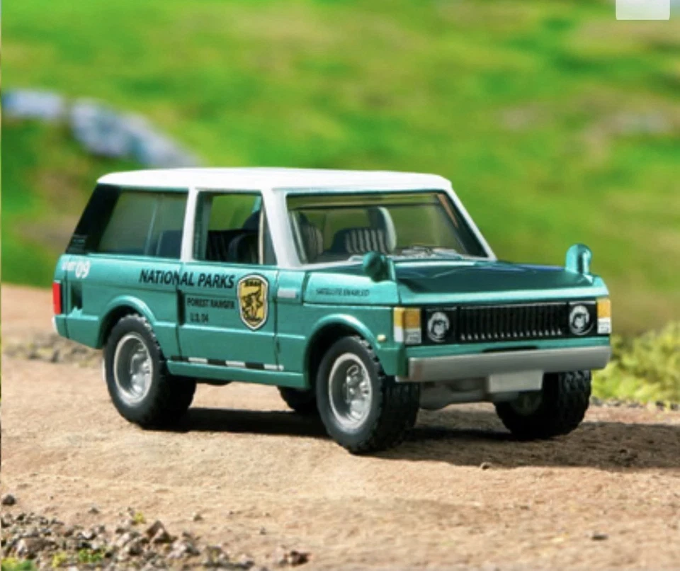 Matchbox Collector 1975 Range Rover National Parks 2025 Factory Packaging 1:64 - Image 4 of 4