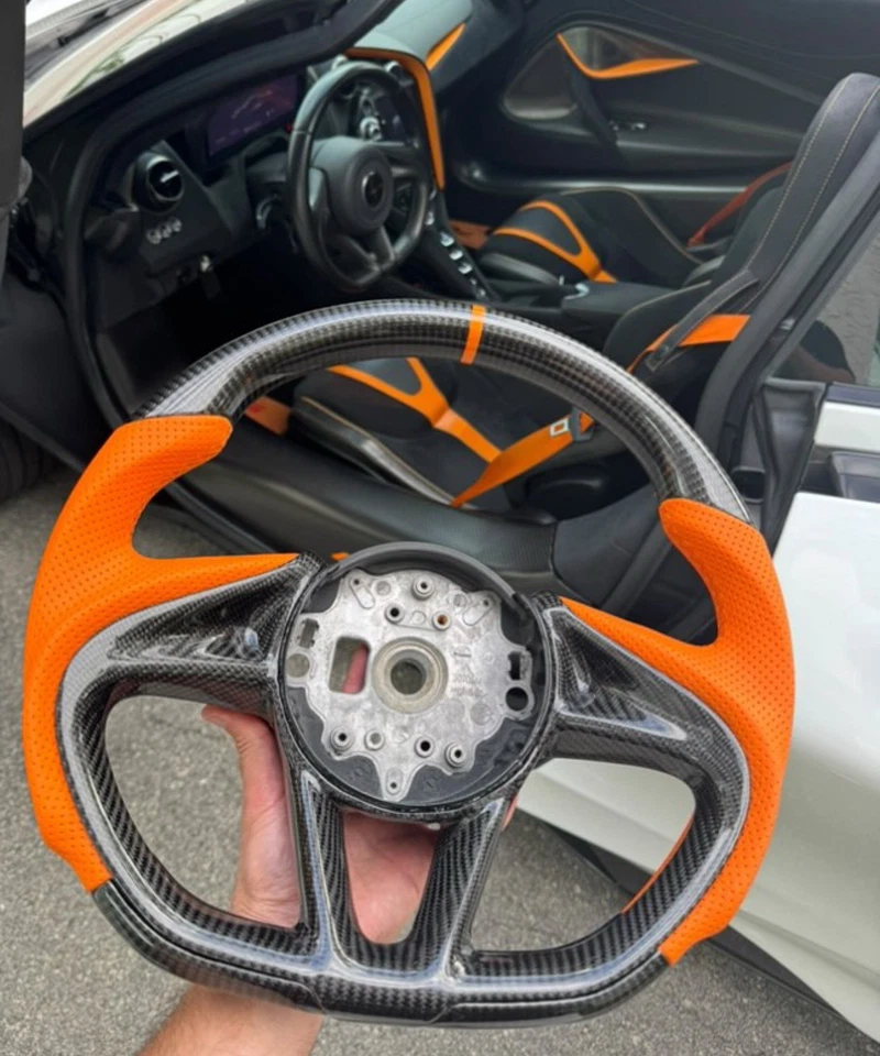 Volante de fibra de carbono Mclaren 765 750 720 570 600 675 Foto 3 de 3