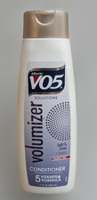 Alberto VO5 SOLUTIONS - Volumizer Conditioner - 5 Vitamin Formula - 11 Fl. Oz.