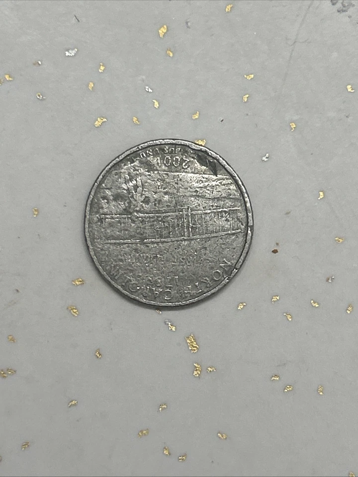 2001 Quarter Error Struck With A Dime  Planch /chipped/doubled - Image 3 of 4