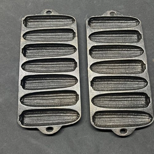 Vintage Wagner Ware pair of cast iron cornstick pans Lot Of 2