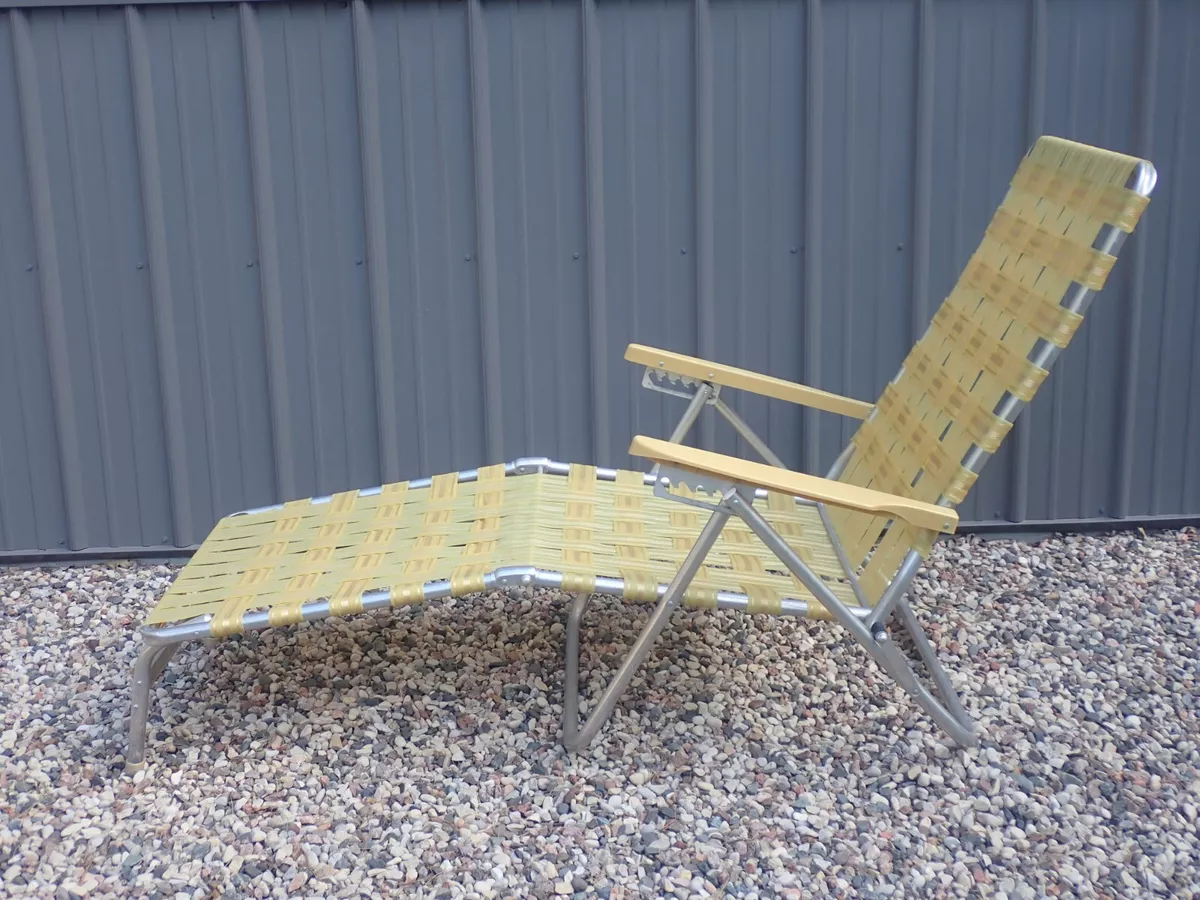 Three fold lounge sale chair