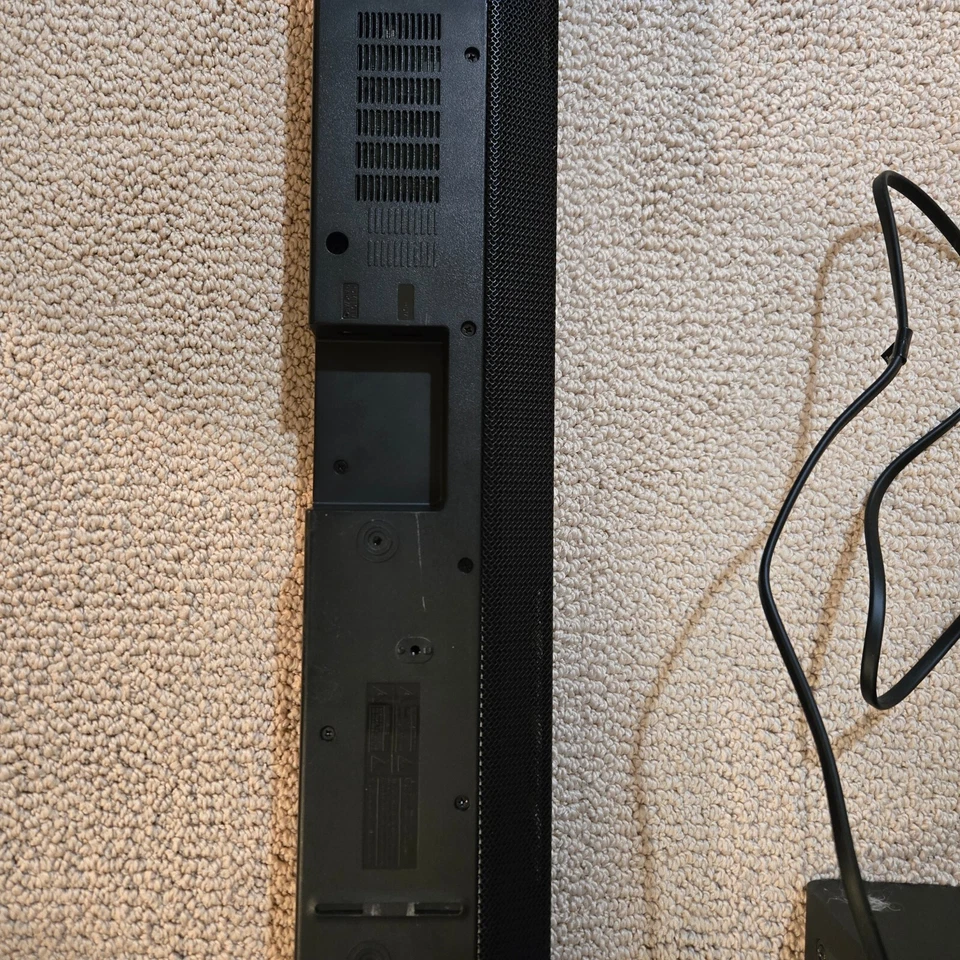 Barra de sonido samsung hw-q70t con subwoofer inalámbrico, control remoto, Dolby Atmos DTX-X Foto 3 de 4