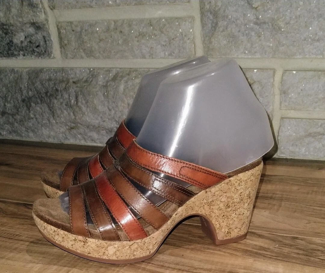 Sandali donna Cobb Hill by New Balance pelle marrone sughero zeppa plateau 7M