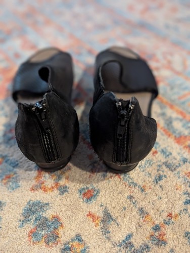 Earth Sandals Women's 9B Venus D'Orsay Black Perforated Leather Zip Back - Picture 4 of 8