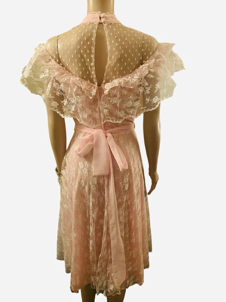 Vestido De Encaje Vintage Años 60 Gunne Sax Estilo Malla Volantes Coqueta Kawaii Rosa S Foto 3 de 4