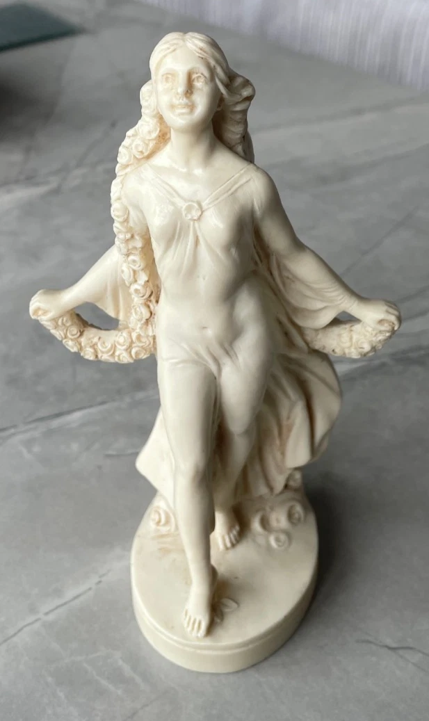 A Santini in Decorative Collector Figurines, Figures & Groups for
