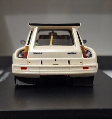 Renault 5 Maxi Turbo 1985 White Pearl Met 1:43 Schuco PRO.R 08855