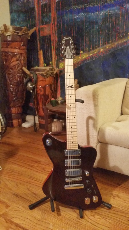 electric or acoustic  guitar stand is factory sealed