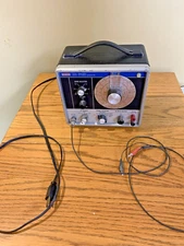 EICO Signal Generator Model 330. Powers On. 