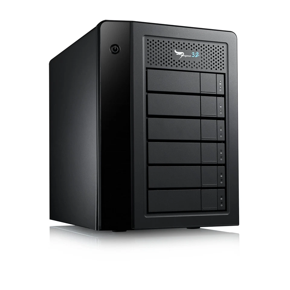 Promise Technology Pegasus32 R6 24TB 6-Bay Thunderbolt 3 RAID Array (6 x 4TB) - Image 3 of 4