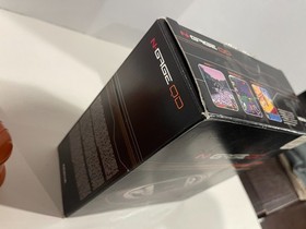 Nokia N-gage QD Handheld Game & Phone NTSC  sim Card  5 Games Tomb CIB Like New