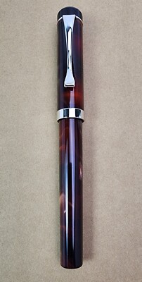 Laban Celebration Fountain Pen Black Pearl Medium Nib LRN-F688BP (No Box/Papers)