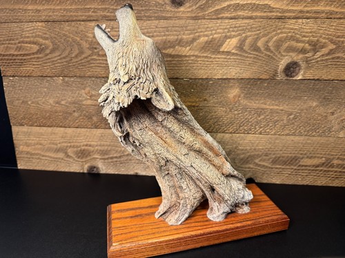 Ancestral Cry Wolf Statue by Stephen Herrero - Signed and Numbered - #678/2500 - Picture 10 of 24